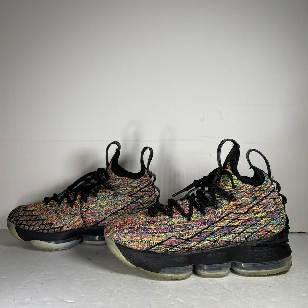Size 5Y Nike LeBron 15 Four Horsemen (GS)‎ Sneakers 922811-901